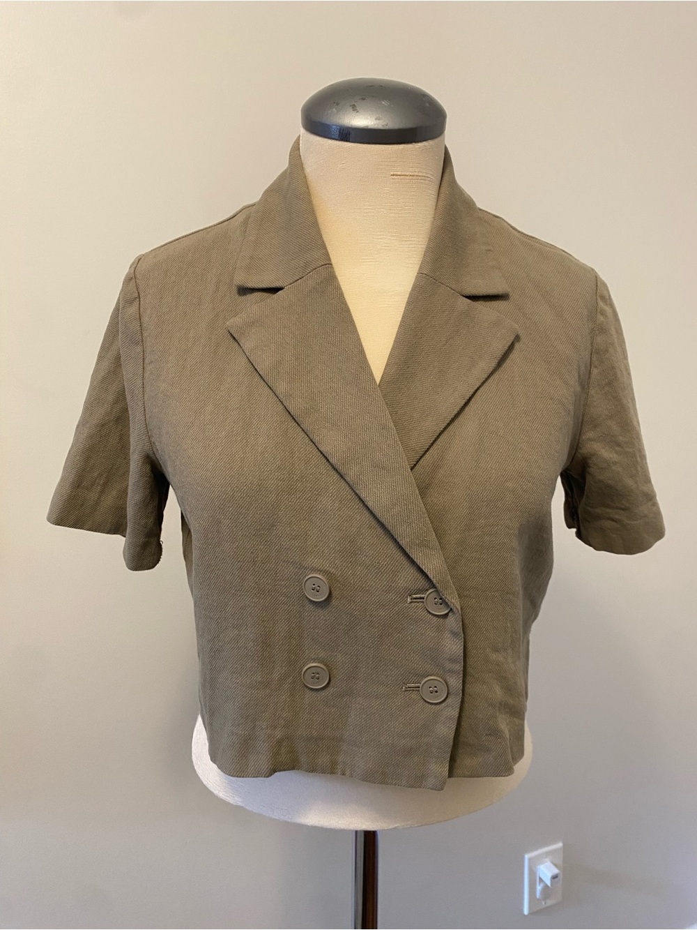 OAK + FORT Olive Double-Breasted Crop Blazer